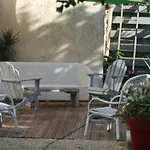 Maison Lavande Bed & Breakfast 3*